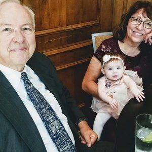 Meet your Posher, Dolores